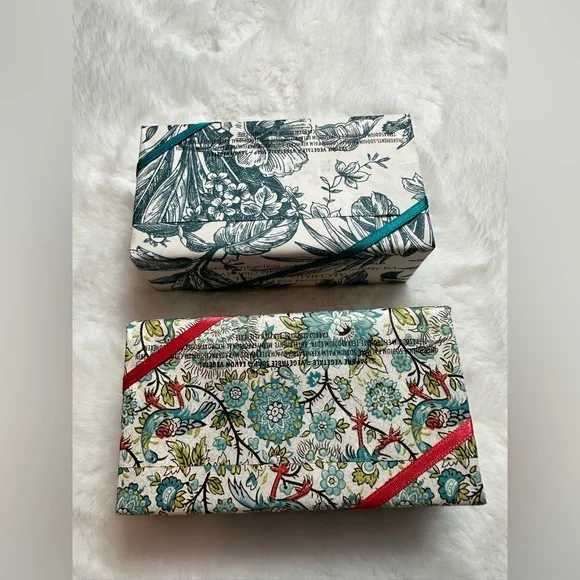 Floral Soap Set - Picture 2 of 5